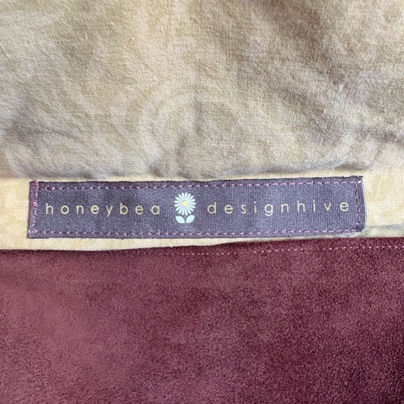 55. Honeybea Designhive Boho Crossbody Shoulder Bag - Picture 2 of 3